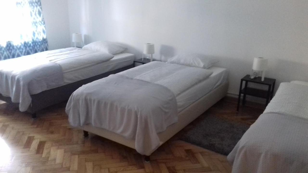 Hills Apartments Vrsac Buitenkant foto
